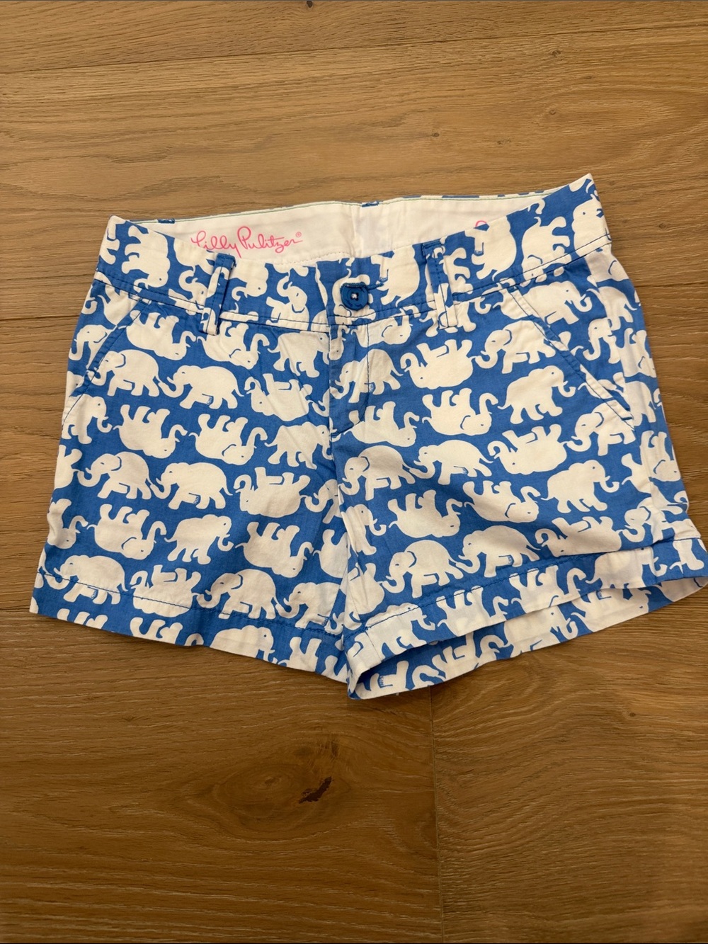 Lilly Pulitzer short 0